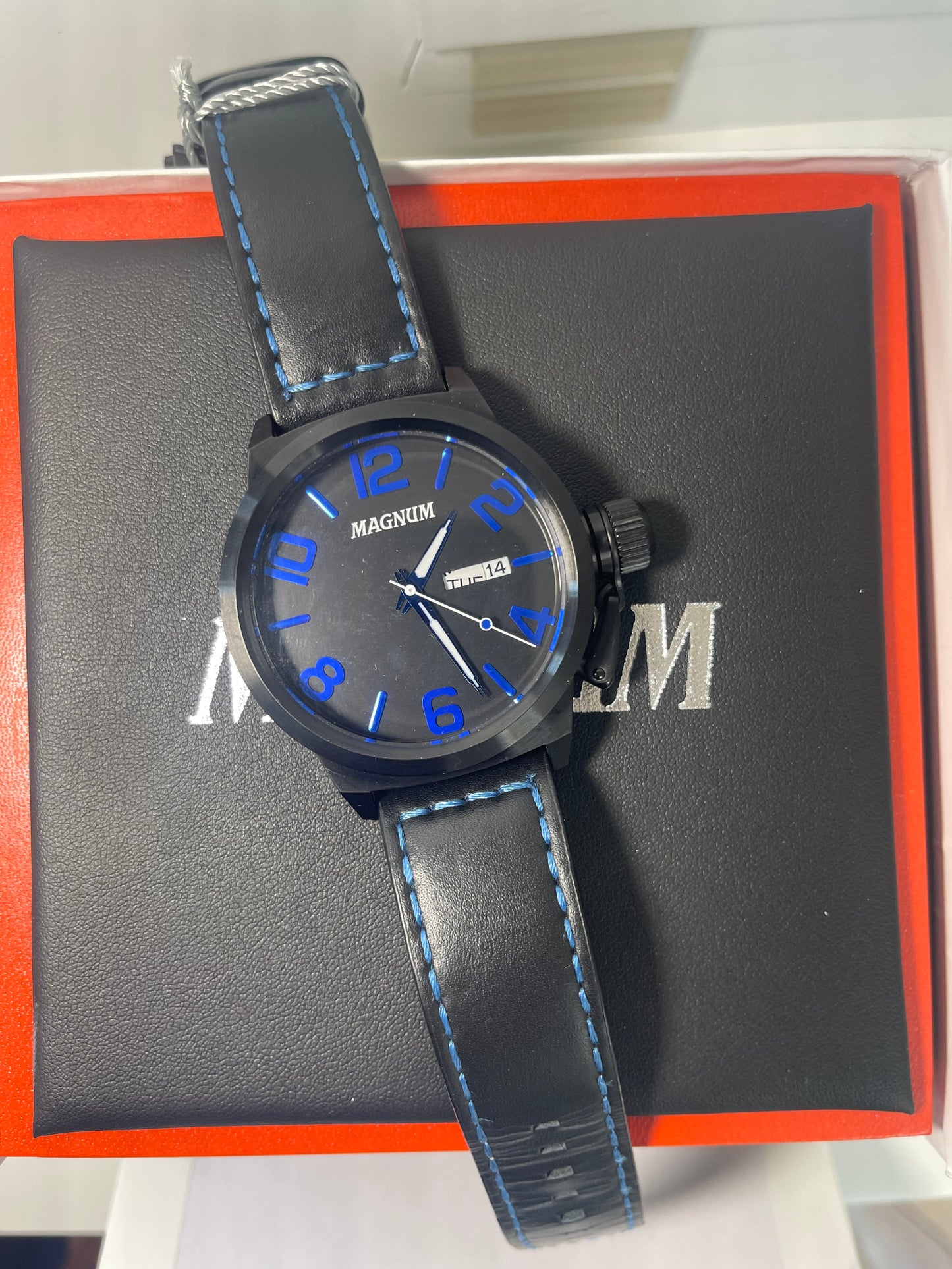 Magnum watch