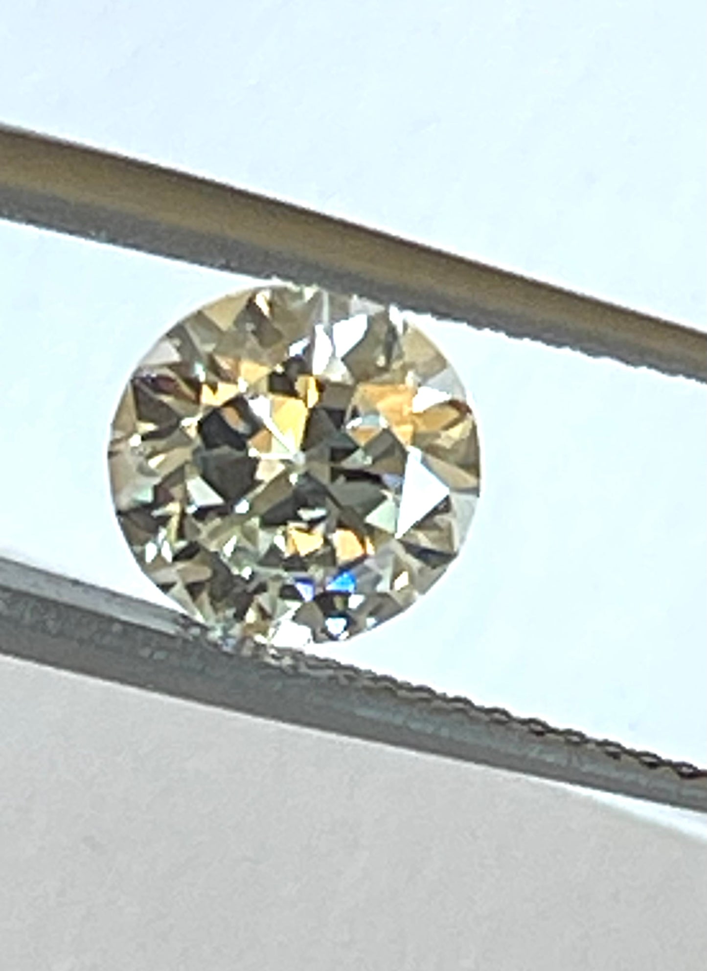 2.09 Carat Round Diamond