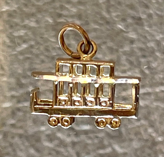 San Francisco cable car charm