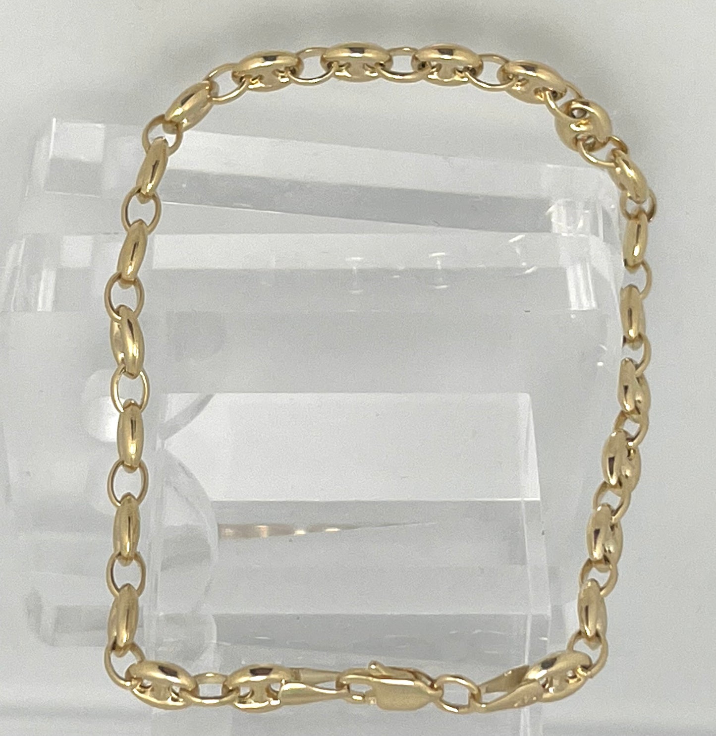 Beautiful 14k Gold bracelet