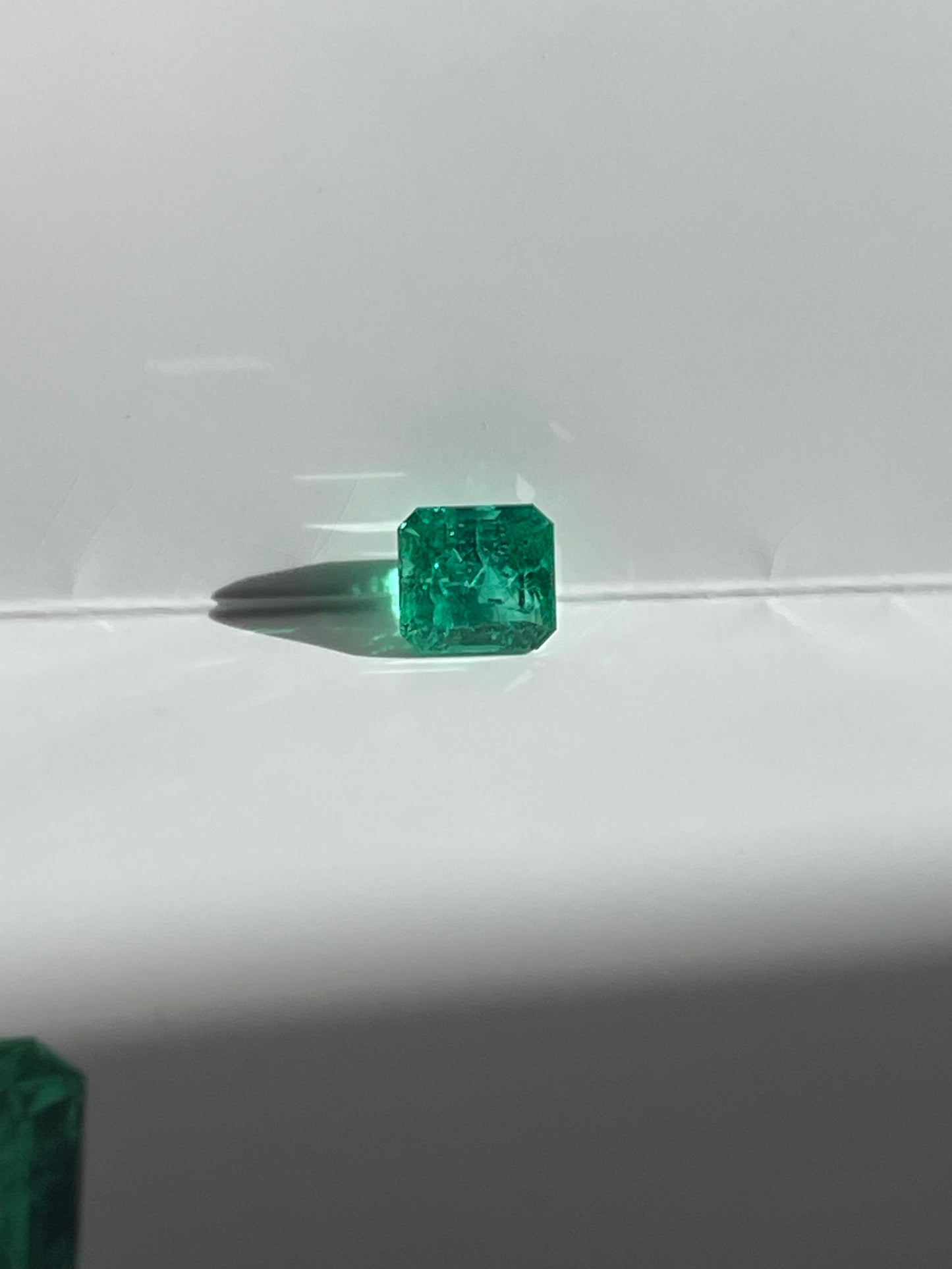 Emerald 2.00 Gia certified