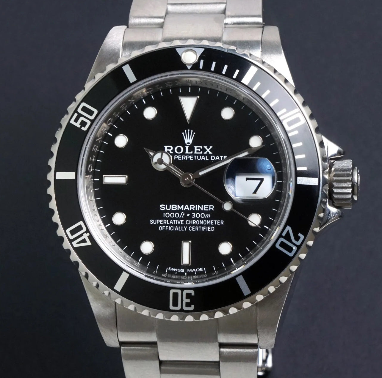 Stunning 2008 Rolex 16610T Submariner Stainless Steel Watch